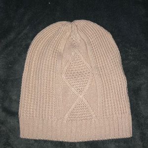 NWOT🎉Blush Beanie